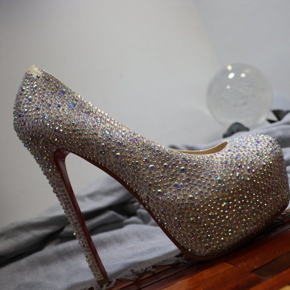 Christian Louboutin Daffodile Crystal Heels - Picture 8 of 14
